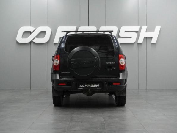 Chevrolet Niva I Рестайлинг с пробегом 2014 года, цена 679 000 рублей, 85802 км, внедорожник, Автокод Объявления