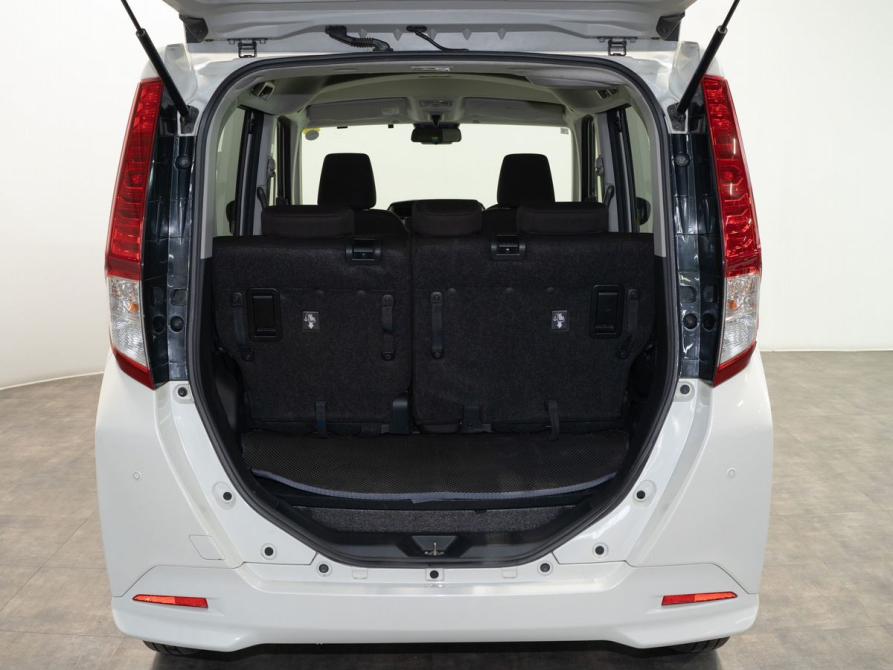 Toyota Roomy I Рестайлинг Чита  - изображение 15