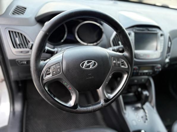 Hyundai ix35 I Рестайлинг с пробегом 2014 года, цена 1 255 000 рублей, 168994 км, внедорожник, Автокод Объявления