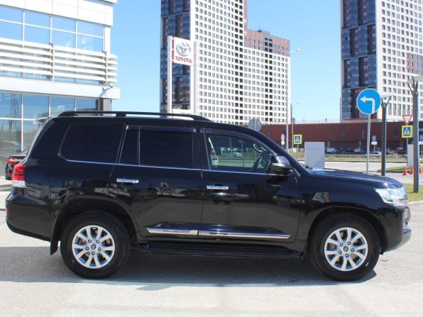 Toyota Land Cruiser 200 Series Рестайлинг 2 с пробегом 2015 года, цена 5 500 000 рублей, 222422 км, внедорожник, Автокод Объявления