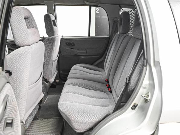 Suzuki Escudo II с пробегом 2000 года, цена 699 000 рублей, 219828 км, внедорожник, Автокод Объявления
