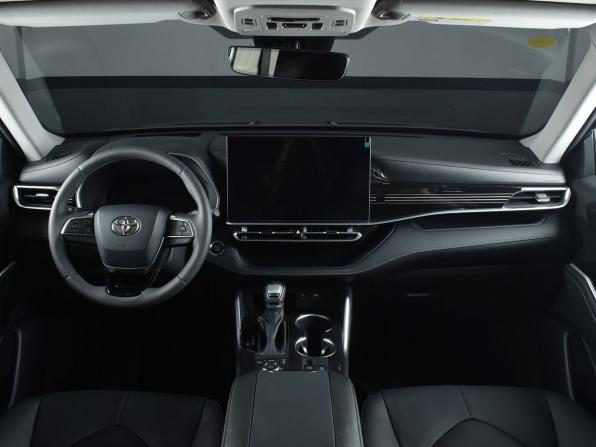 Toyota Highlander IV (XU70) с пробегом 2025 года, цена 4 999 995 рублей, 39 км, внедорожник, Автокод Объявления