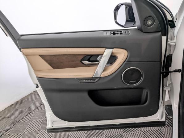 Land Rover Discovery Sport I Рестайлинг с пробегом 2025 года, цена 5 700 000 рублей, 5063 км, внедорожник, Автокод Объявления