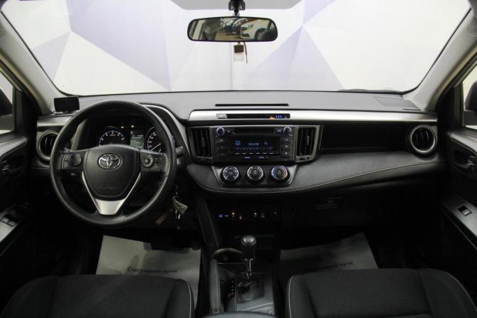 Toyota RAV4 IV (XA40) Рестайлинг с пробегом 2016 года, цена 2 250 000 рублей, 87317 км, внедорожник, Автокод Объявления