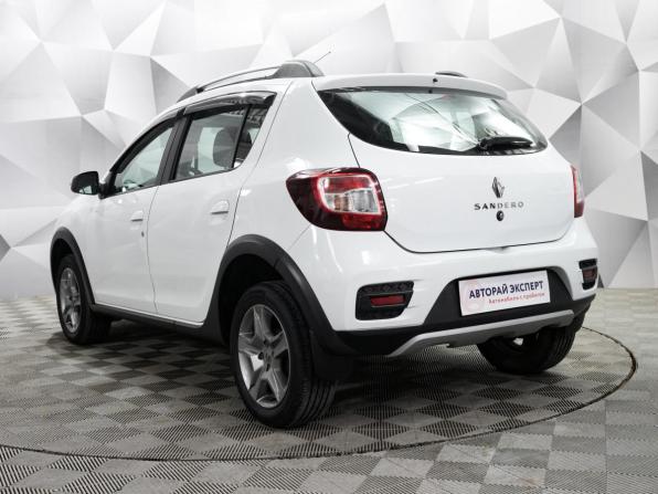 Renault Sandero II Рестайлинг с пробегом 2020 года, цена 1 343 000 рублей, 70867 км, хэтчбек, Автокод Объявления