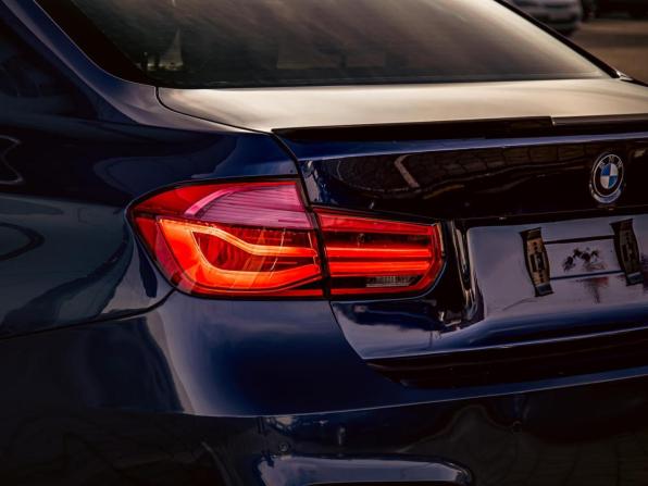 BMW 3 серии VI (F3x) Рестайлинг с пробегом 2018 года, цена 2 025 000 рублей, 101000 км, седан, Автокод Объявления