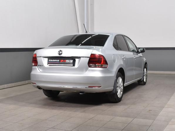 Volkswagen Polo V Рестайлинг с пробегом 2016 года, цена 1 049 995 рублей, 149983 км, седан, Автокод Объявления