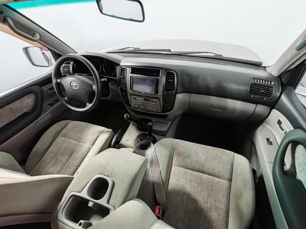 Toyota Land Cruiser 100 Series Рестайлинг 2 с пробегом 2007 года, цена 2 220 000 рублей, 240420 км, внедорожник, Автокод Объявления