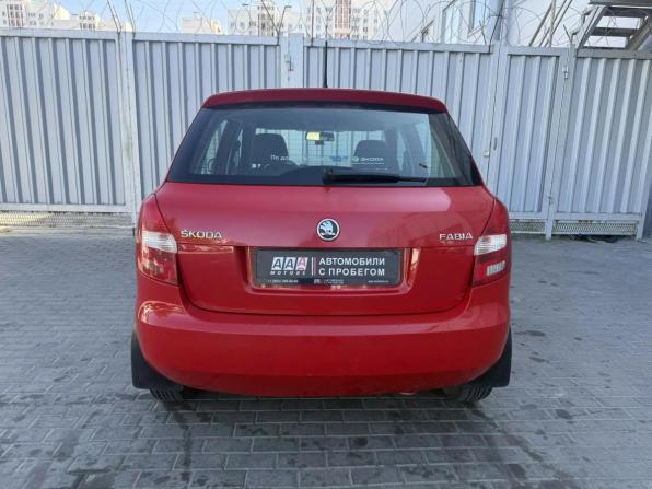 Skoda Fabia II Рестайлинг с пробегом 2013 года, цена 449 000 рублей, 297085 км, хэтчбек, Автокод Объявления