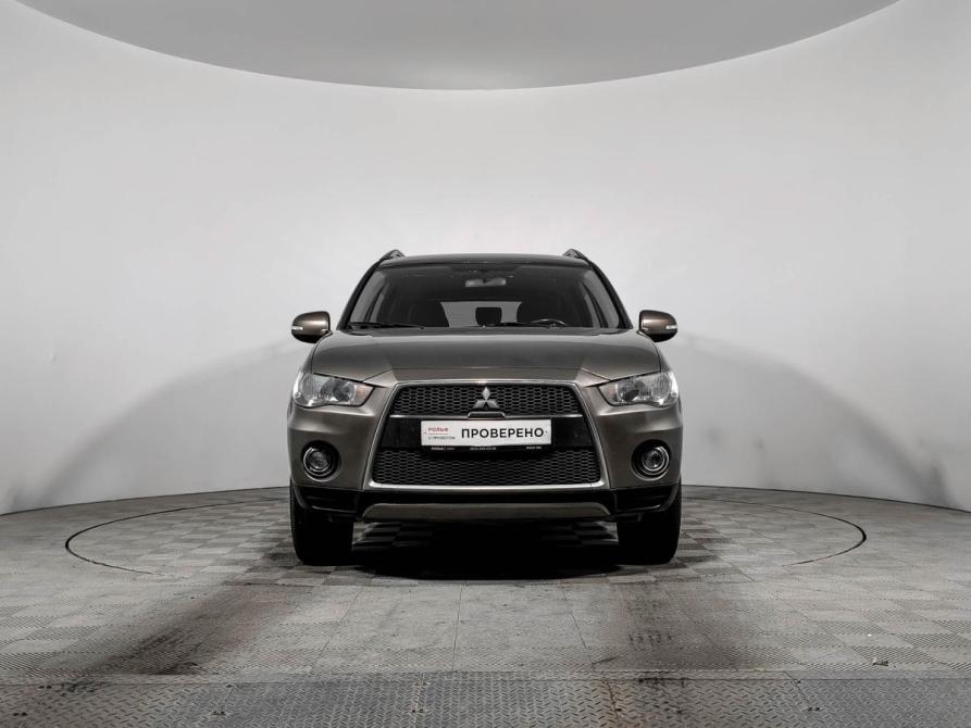Mitsubishi Outlander II Рестайлинг Санкт-Петербург  - изображение 2
