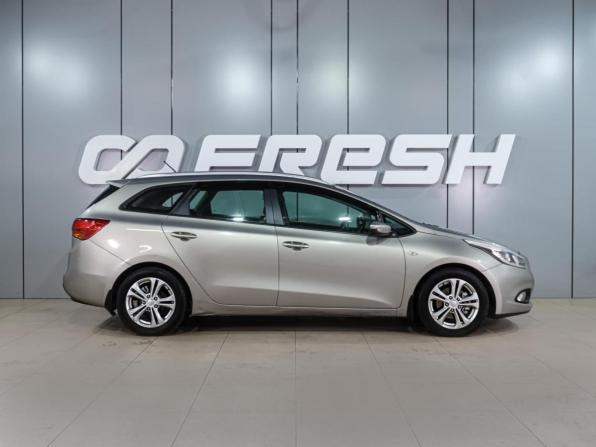 Kia Ceed II с пробегом 2013 года, цена 1 099 000 рублей, 198104 км, универсал, Автокод Объявления