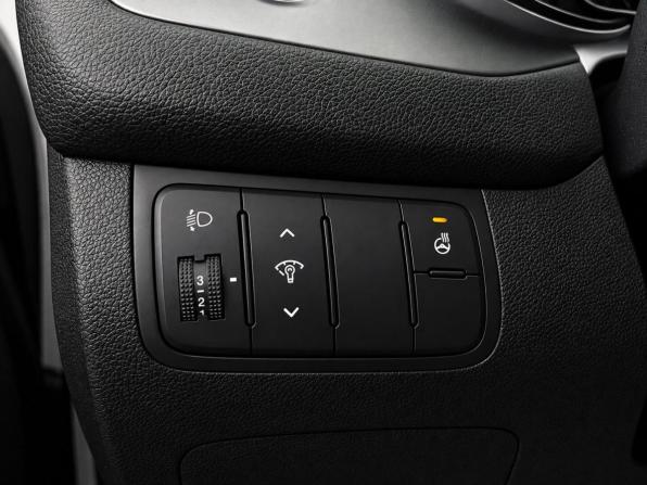 Kia Ceed II Рестайлинг с пробегом 2015 года, цена 1 190 000 рублей, 156000 км, хэтчбек, Автокод Объявления