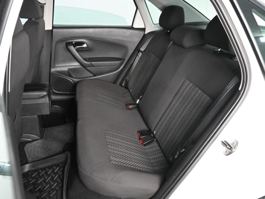 Volkswagen Polo V Рестайлинг Ростов-на-Дону  - изображение 9