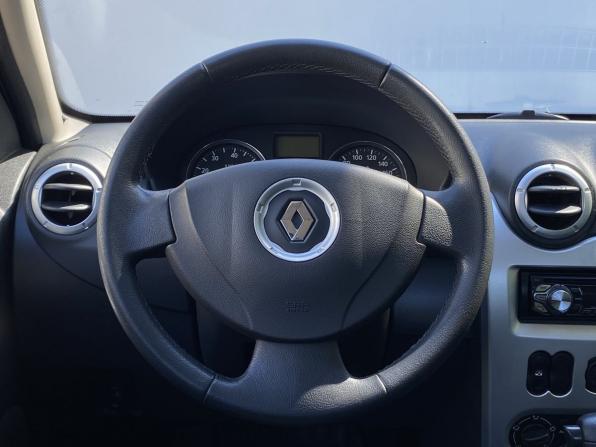 Renault Sandero I с пробегом 2014 года, цена 730 000 рублей, 125461 км, хэтчбек, Автокод Объявления
