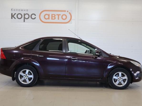 Ford Focus II Рестайлинг с пробегом 2010 года, цена 598 000 рублей, 135861 км, седан, Автокод Объявления