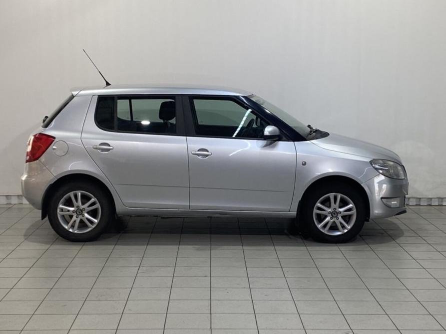 Skoda Fabia II Рестайлинг Курск  - изображение 4