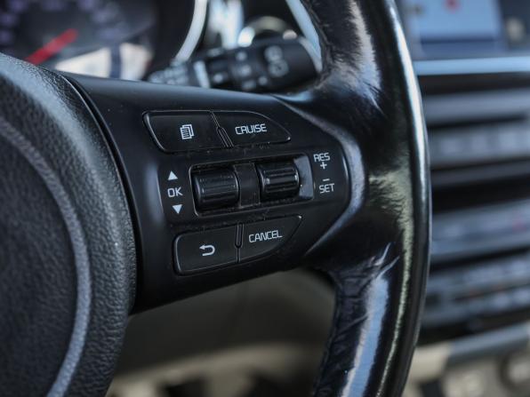 Kia Carnival III с пробегом 2019 года, цена 2 600 000 рублей, 141263 км, минивэн, Автокод Объявления
