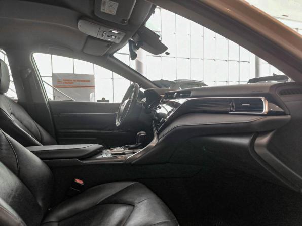 Toyota Camry VIII (XV70) с пробегом 2021 года, цена 2 800 000 рублей, 139000 км, седан, Автокод Объявления