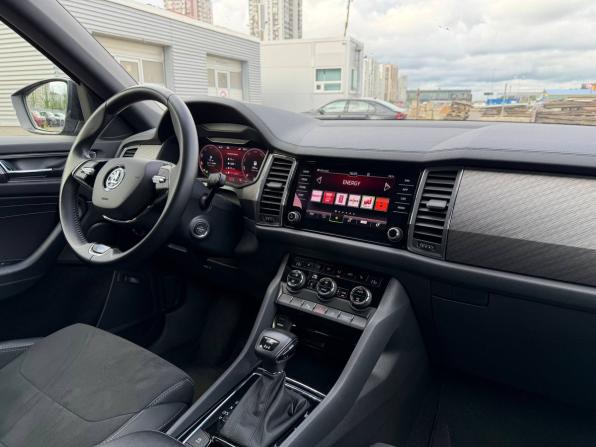 Skoda Kodiaq I Рестайлинг с пробегом 2022 года, цена 3 665 000 рублей, 86000 км, внедорожник, Автокод Объявления