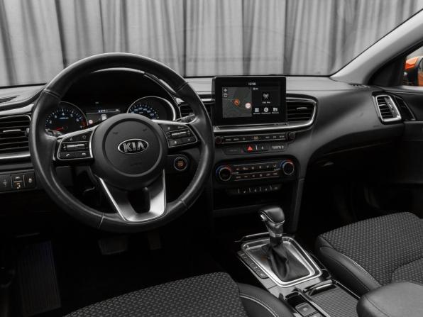 Kia Ceed III с пробегом 2018 года, цена 1 970 000 рублей, 47056 км, хэтчбек, Автокод Объявления