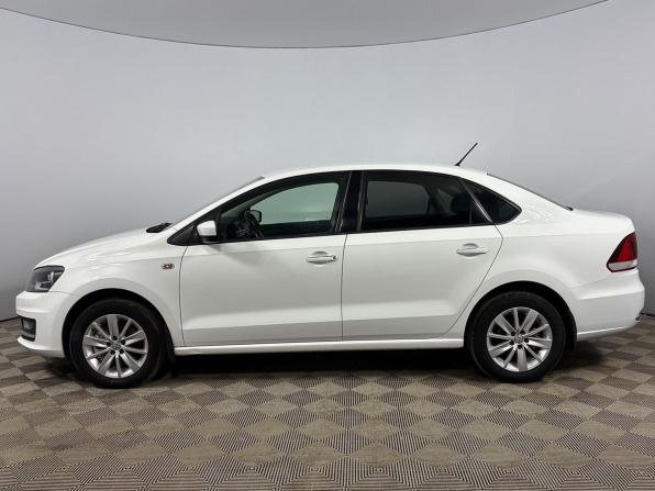 Volkswagen Polo V Рестайлинг с пробегом 2015 года, цена 1 135 000 рублей, 142363 км, седан, Автокод Объявления