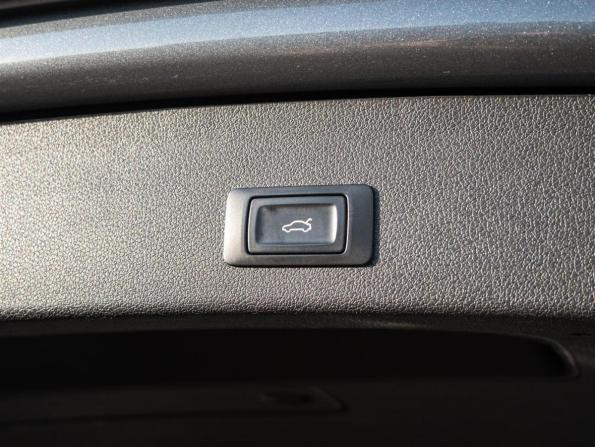 Audi Q5 I (8R) Рестайлинг с пробегом 2014 года, цена 1 750 000 рублей, 206694 км, внедорожник, Автокод Объявления