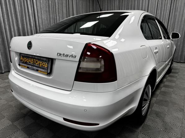 Skoda Octavia II (A5) Рестайлинг с пробегом 2012 года, цена 900 000 рублей, 239983 км, лифтбек, Автокод Объявления