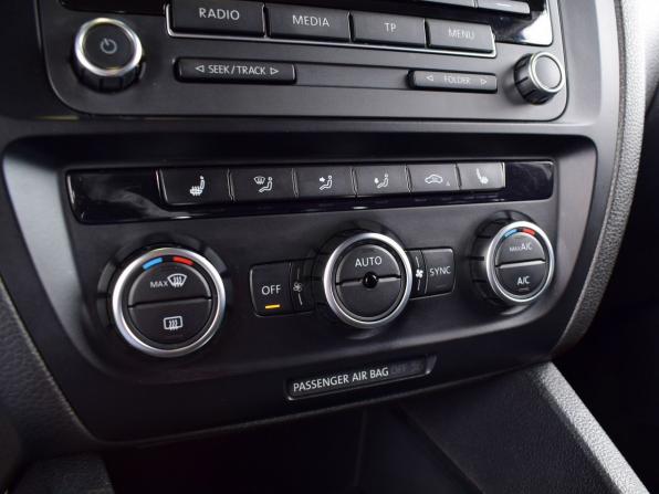 Volkswagen Jetta VI с пробегом 2013 года, цена 1 049 995 рублей, 166686 км, седан, Автокод Объявления