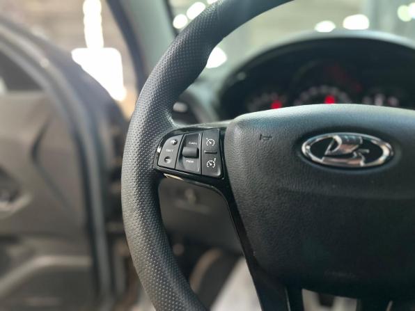 Lada (ВАЗ) Vesta I с пробегом 2016 года, цена 735 000 рублей, 92089 км, седан, Автокод Объявления