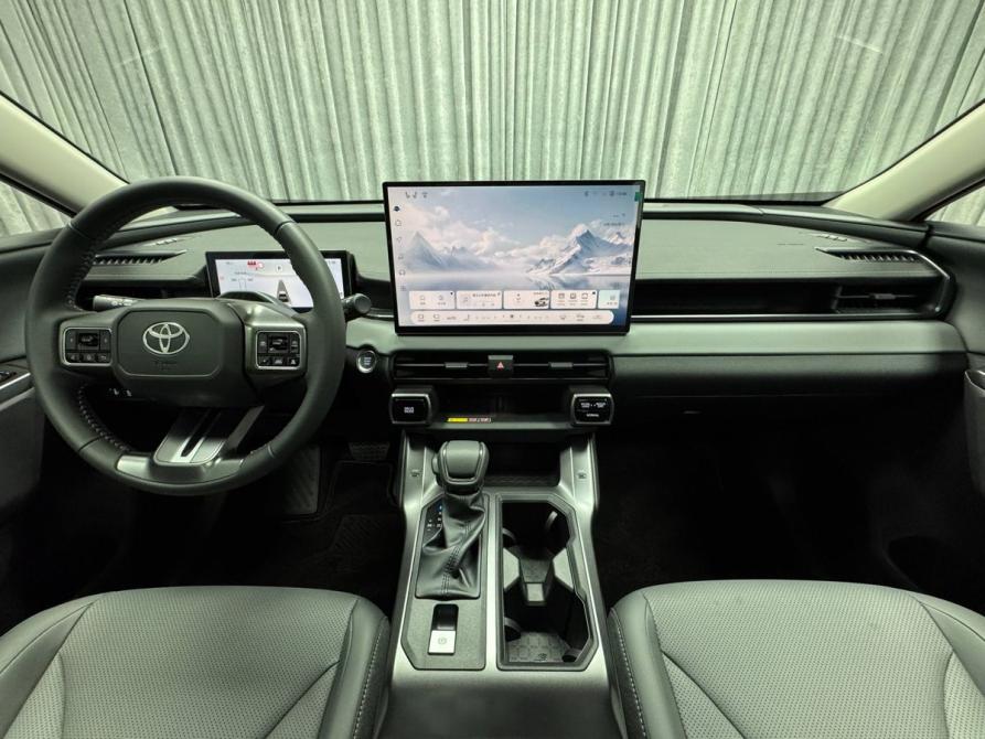 Toyota RAV4 VI (XA60) Стерлитамак  - изображение 23