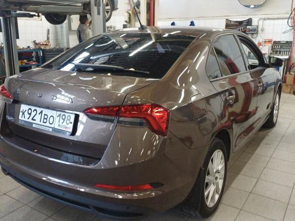Skoda Rapid II с пробегом 2021 года, цена 1 495 000 рублей, 99980 км, лифтбек, Автокод Объявления