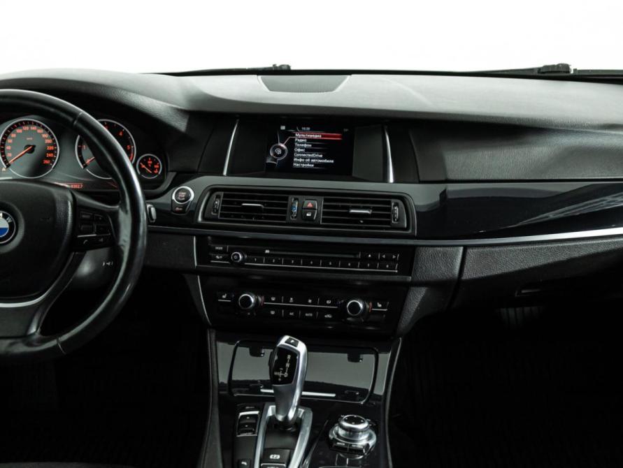 BMW 5 серии VI (F10/F11/F07) Рестайлинг Санкт-Петербург  - изображение 14