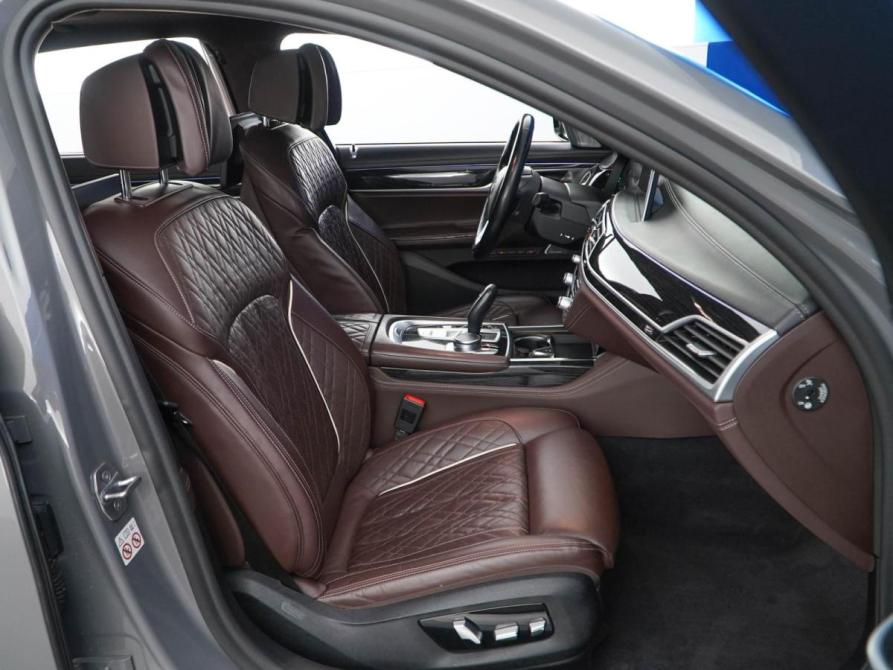 BMW 7 серии VI (G11/G12) Рестайлинг Москва  - изображение 8