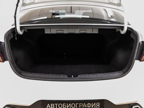 Kia Rio IV Рестайлинг с пробегом 2021 года, цена 1 638 000 рублей, 82310 км, седан, Автокод Объявления