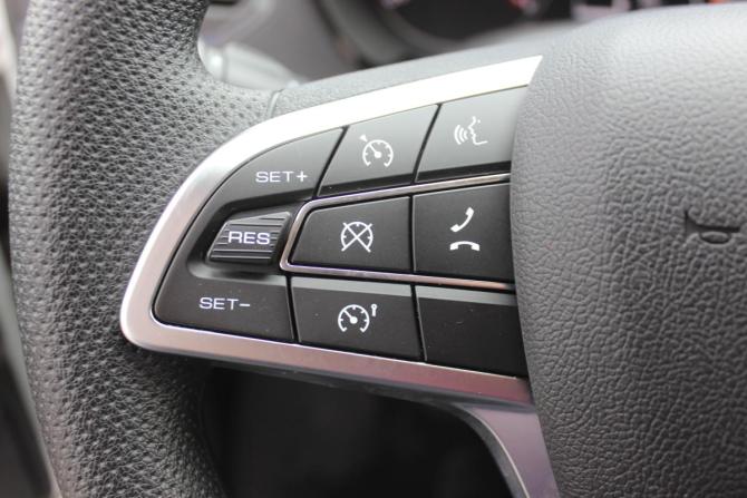 Lada (ВАЗ) Vesta I Рестайлинг (NG) с пробегом 2023 года, цена 1 327 000 рублей, 31528 км, седан, Автокод Объявления
