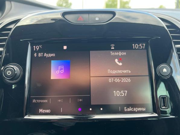 Renault Kaptur I Рестайлинг с пробегом 2020 года, цена 1 664 000 рублей, 112493 км, внедорожник, Автокод Объявления