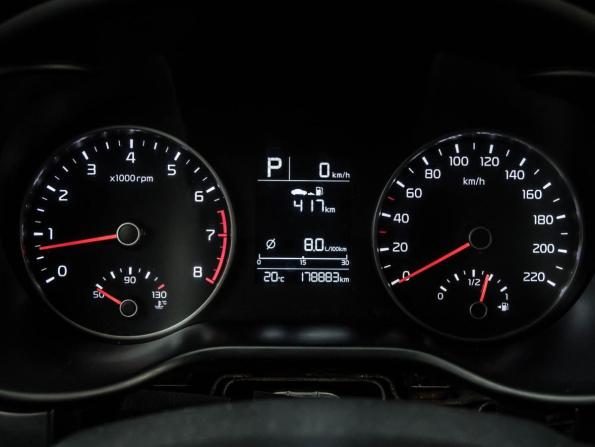 Kia Rio IV с пробегом 2018 года, цена 1 174 000 рублей, 178883 км, хэтчбек, Автокод Объявления