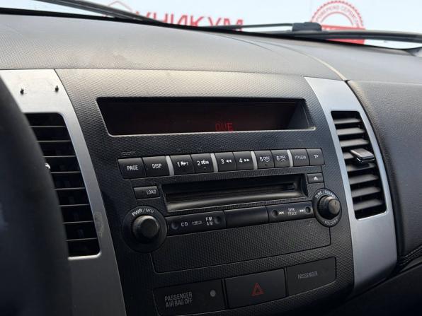 Mitsubishi Outlander II Рестайлинг с пробегом 2010 года, цена 1 049 000 рублей, 255529 км, внедорожник, Автокод Объявления