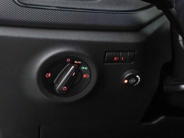 Volkswagen Polo VI с пробегом 2022 года, цена 1 599 077 рублей, 96555 км, лифтбек, Автокод Объявления