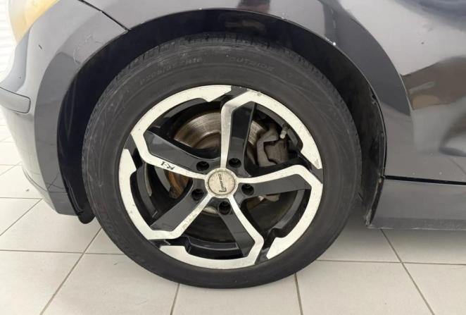 BMW 1 серии I (E81/E82/E87/E88) Рестайлинг с пробегом 2009 года, цена 575 000 рублей, 136880 км, хэтчбек, Автокод Объявления