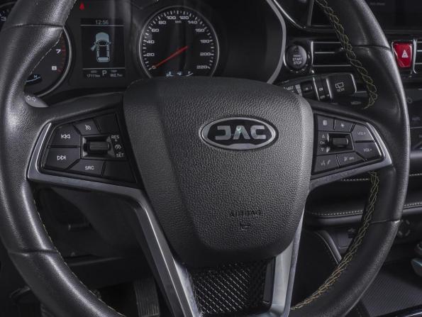 JAC JS4 с пробегом 2022 года, цена 1 400 000 рублей, 17111 км, внедорожник, Автокод Объявления