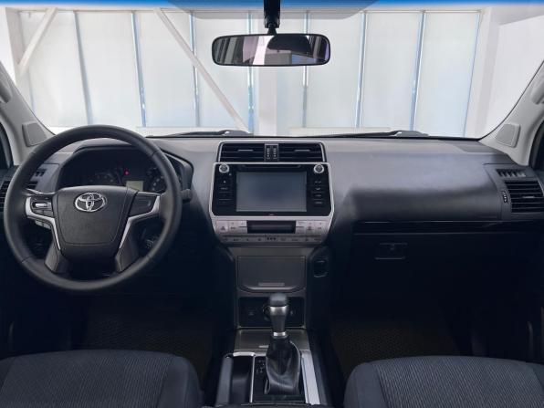 Toyota Land Cruiser Prado 150 Series Рестайлинг 2 с пробегом 2019 года, цена 4 950 000 рублей, 104000 км, внедорожник, Автокод Объявления