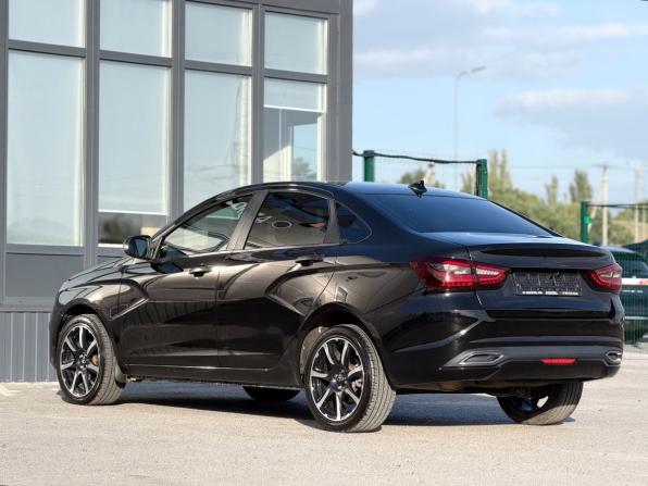 Lada (ВАЗ) Vesta I Рестайлинг (NG) с пробегом 2024 года, цена 1 399 000 рублей, 15675 км, седан, Автокод Объявления