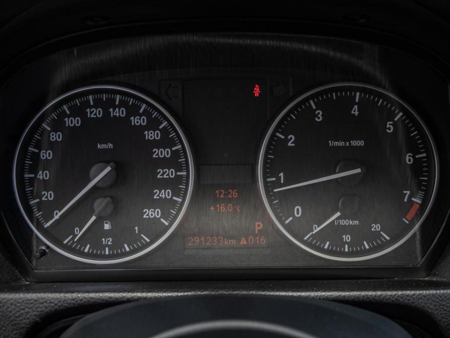 BMW 3 серии V (E90/E91/E92/E93) Краснодар  - изображение 14