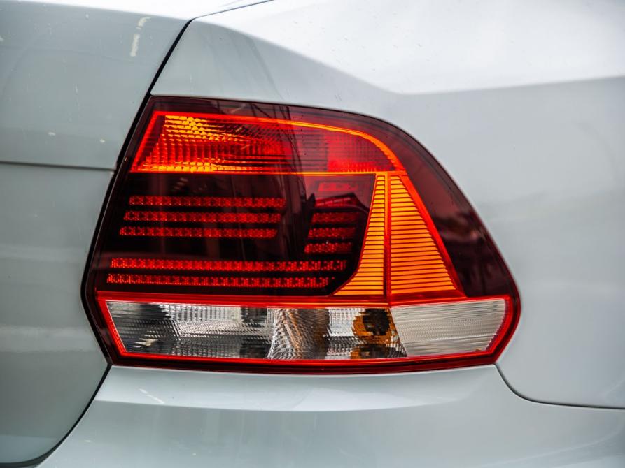 Volkswagen Polo V Рестайлинг Волгоград  - изображение 13