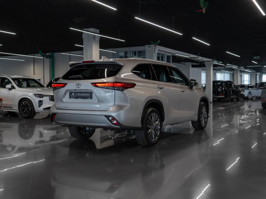 Toyota Highlander IV (XU70) Москва  - изображение 5