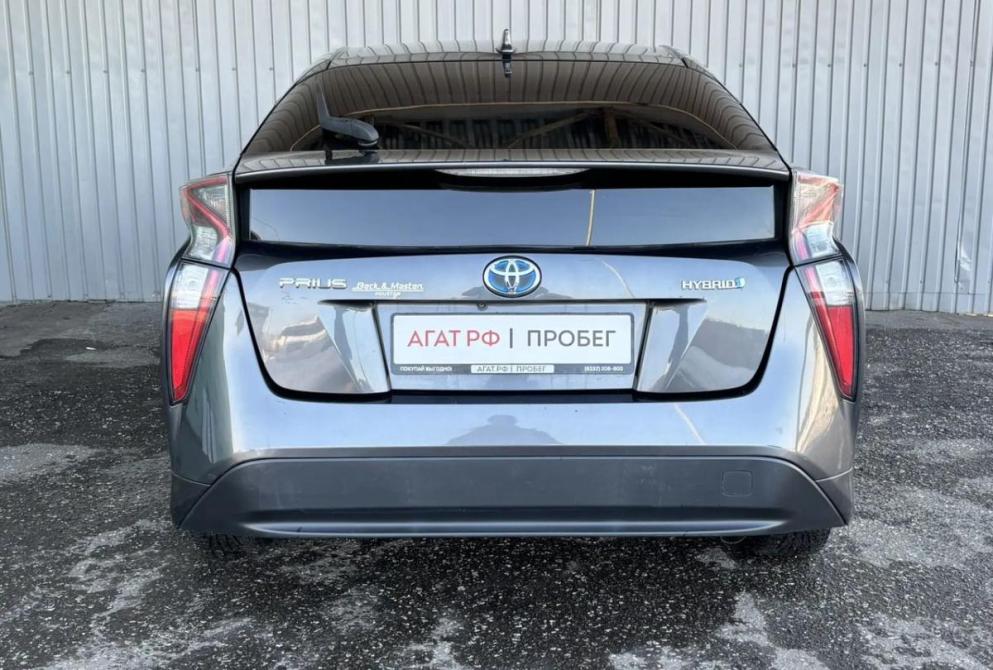 Toyota Prius III Рестайлинг (XW30) Киров  - изображение 6