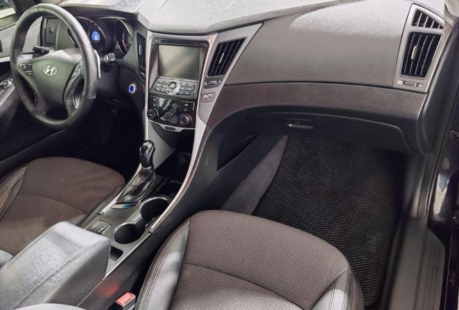 Hyundai Sonata VI (YF) с пробегом 2012 года, цена 1 190 000 рублей, 258842 км, седан, Автокод Объявления