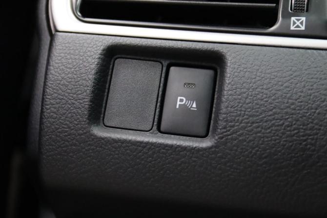 Toyota Camry VII (XV50) Рестайлинг с пробегом 2016 года, цена 2 295 950 рублей, 149375 км, седан, Автокод Объявления