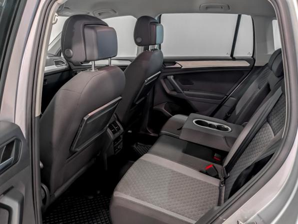 Volkswagen Tiguan II с пробегом 2019 года, цена 2 465 000 рублей, 64424 км, внедорожник, Автокод Объявления